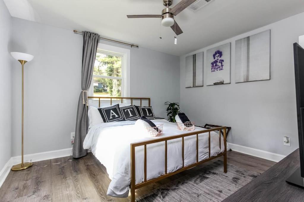West End Bungalow Perfect To Work, Play, & Escape Atlanta Exteriör bild